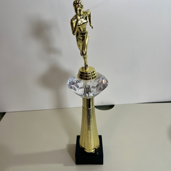 Crown Trophy Running Figurine Award 8" - Picture 4 of 10